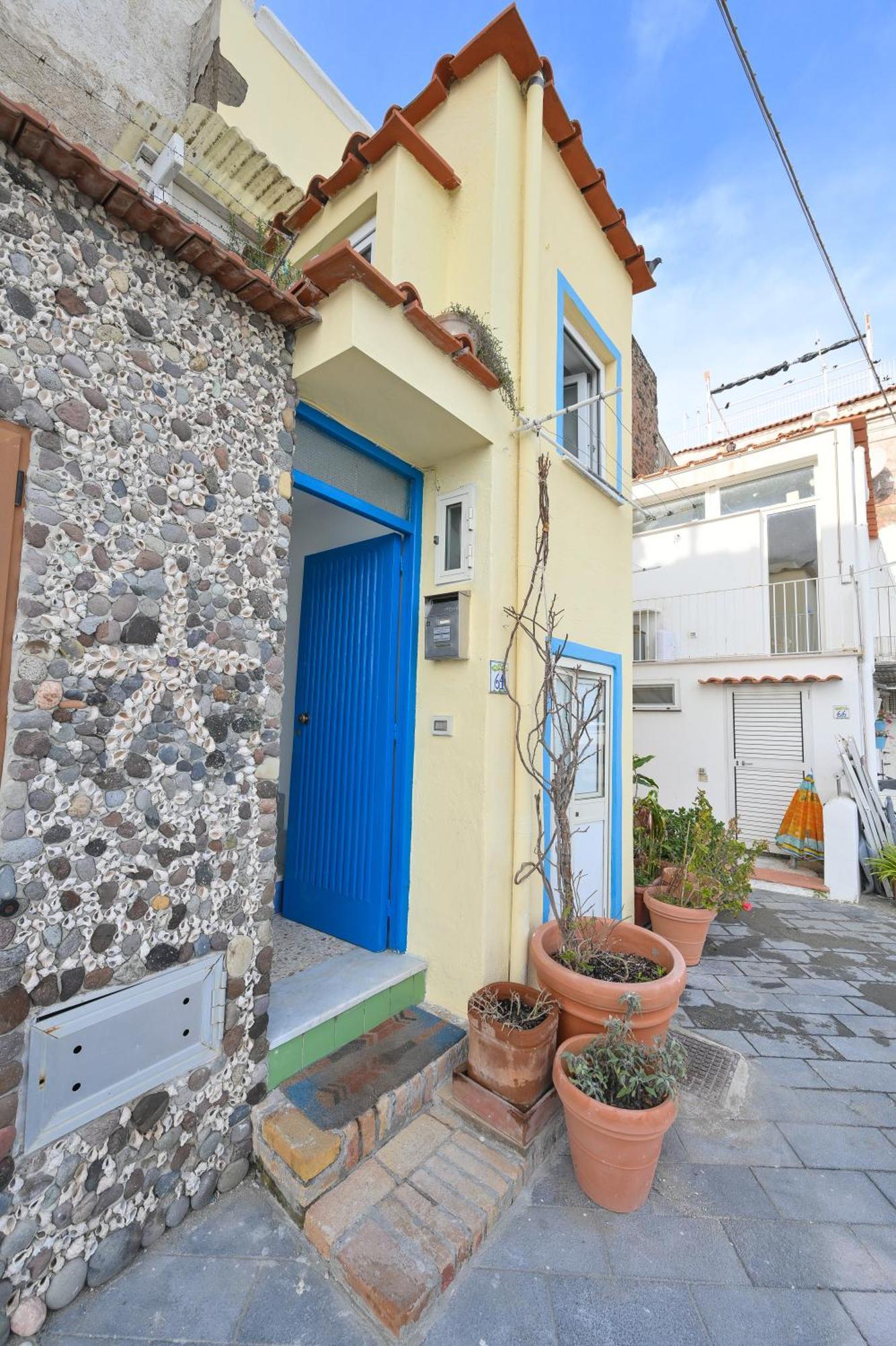 Beach House Isquia Exterior foto