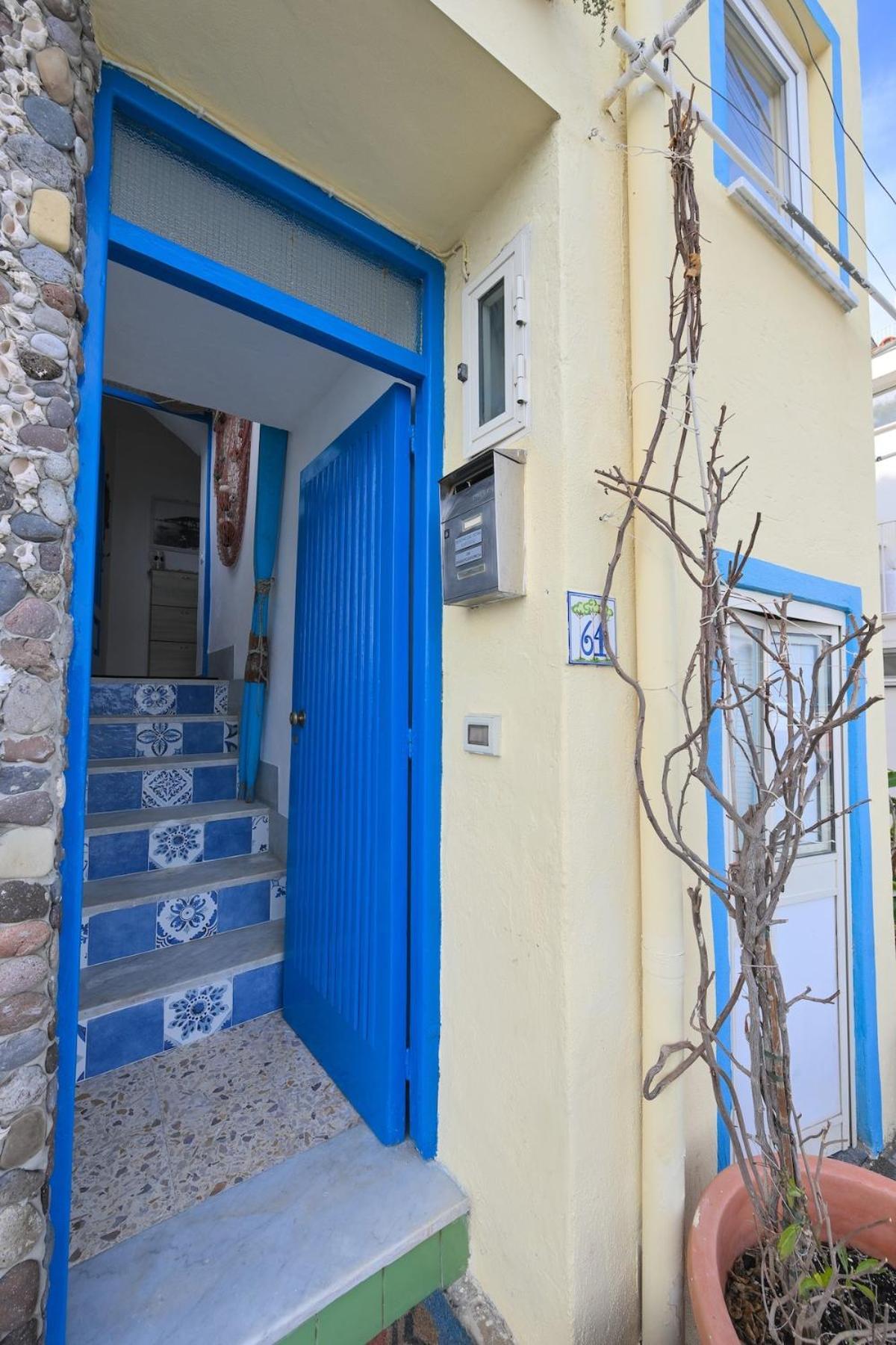 Beach House Isquia Exterior foto