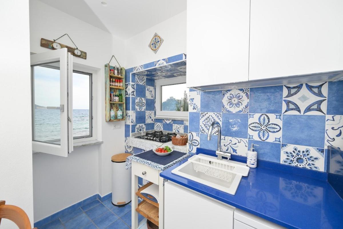 Beach House Isquia Exterior foto